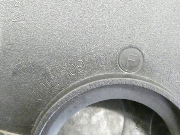 OSŁONA ROZRZĄDU VW PASSAT TIGUAN AUDI Q3 SKODA KODIAQ 1.6 TDI 04L109107F