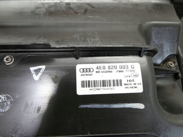NAGRZEWNICA Audi A8 S8 D3 4E 4E0820003G