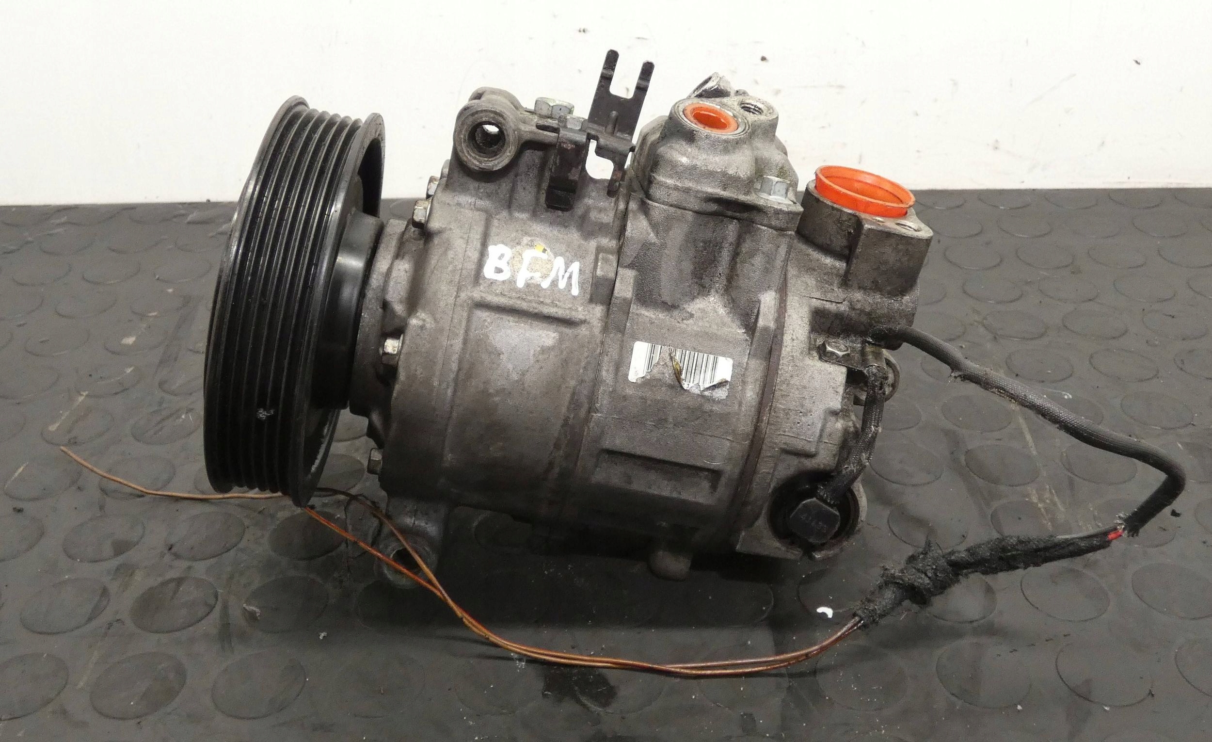 18112237353-6968e9318eb24 KOMPRESOR Sprężarka klimatyzacji Audi A8 S8 D3 4E 4.2 V8 3D0820803