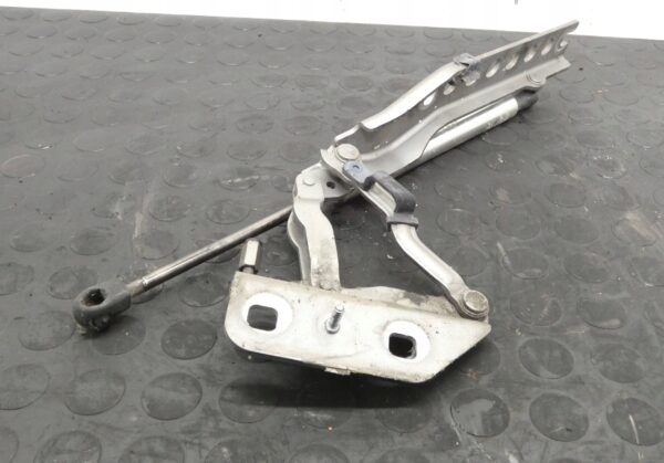 Zawiasy maski Audi A8 S8 D3 4E 4E0823301E