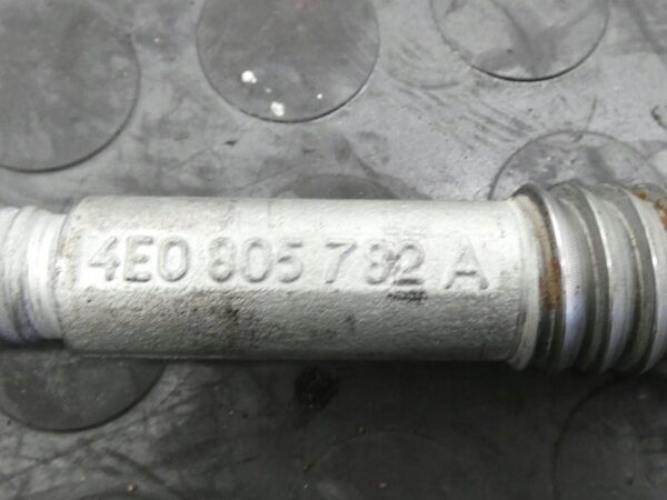 Ucho holownicze HAK WKRĘTKA Audi A8 S8 D3 4E 4E0805782A