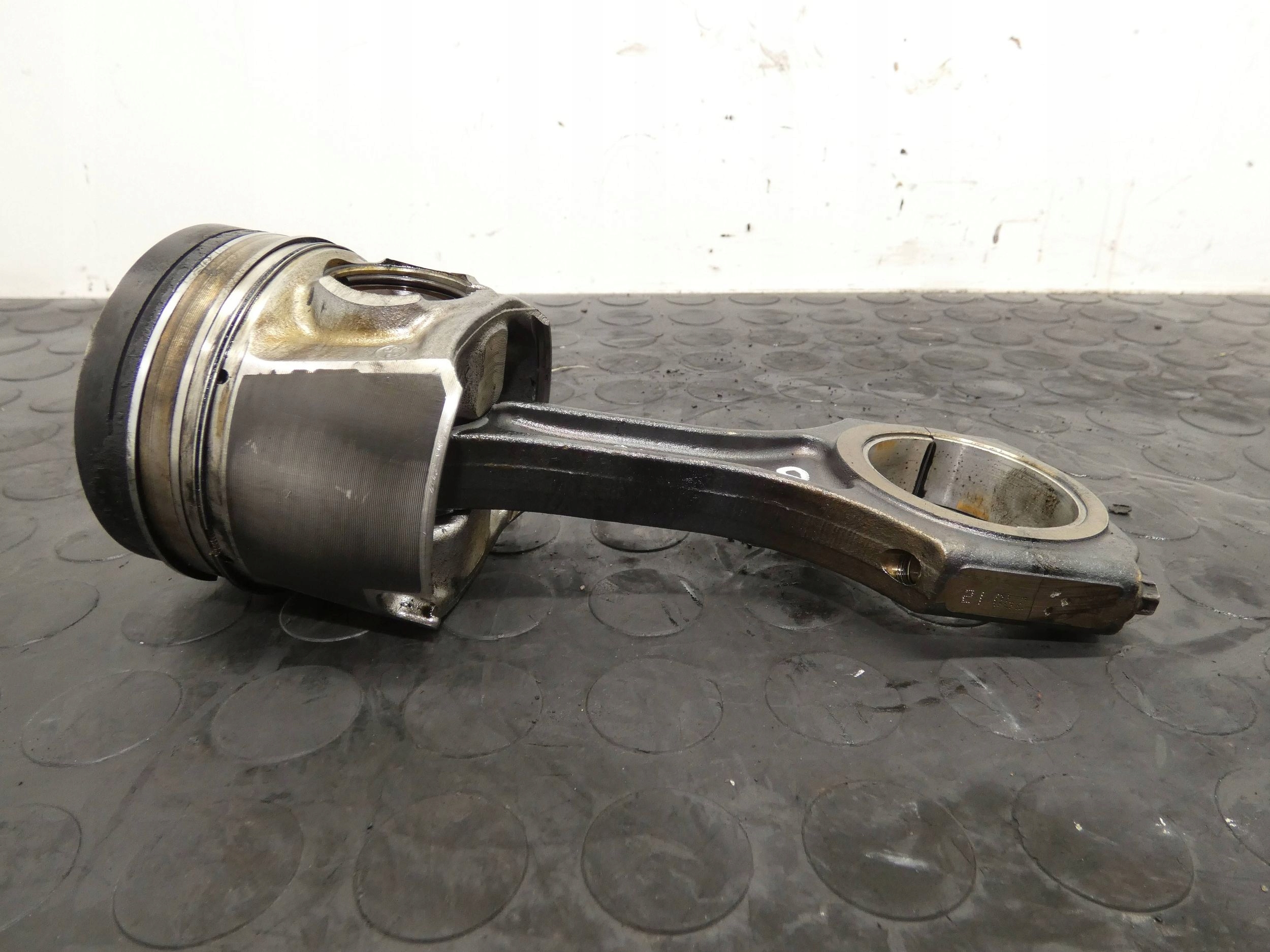 18132756066-6968e65411336 Tłok z korbowodem Mercedes-Benz Sprinter W906 A6510300017