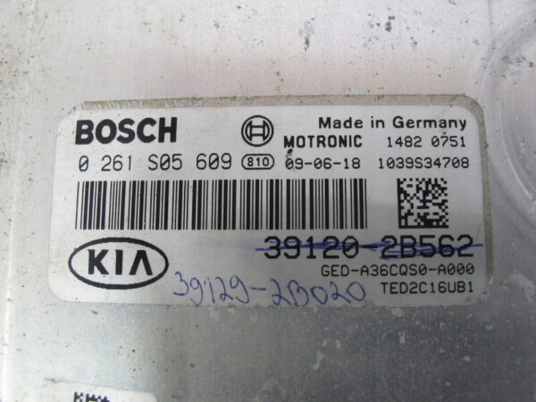 KOMPUTER SILNIKA KIA CEED LIFT 1.6 16V 0261S05609