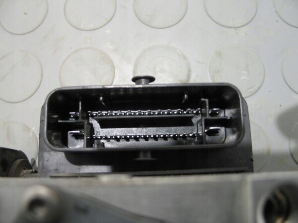 POMPA ABS SKODA RAPID POLO 6R0614517BD