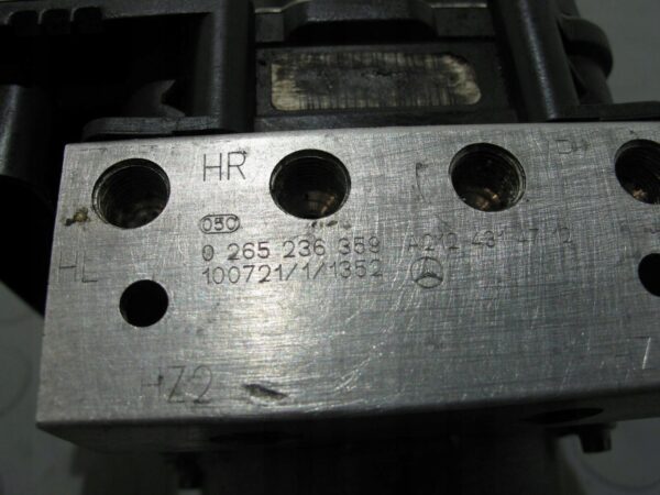 POMPA ABS MERCEDES W212 W207 0265236359 0265951572