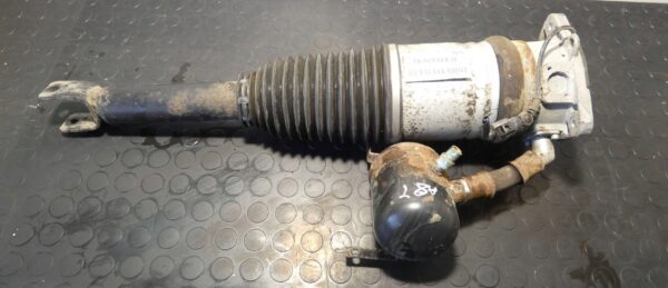 Amortyzator pneumatyczny tylny prawy Audi A8 S8 D3 4E 4E0616002E