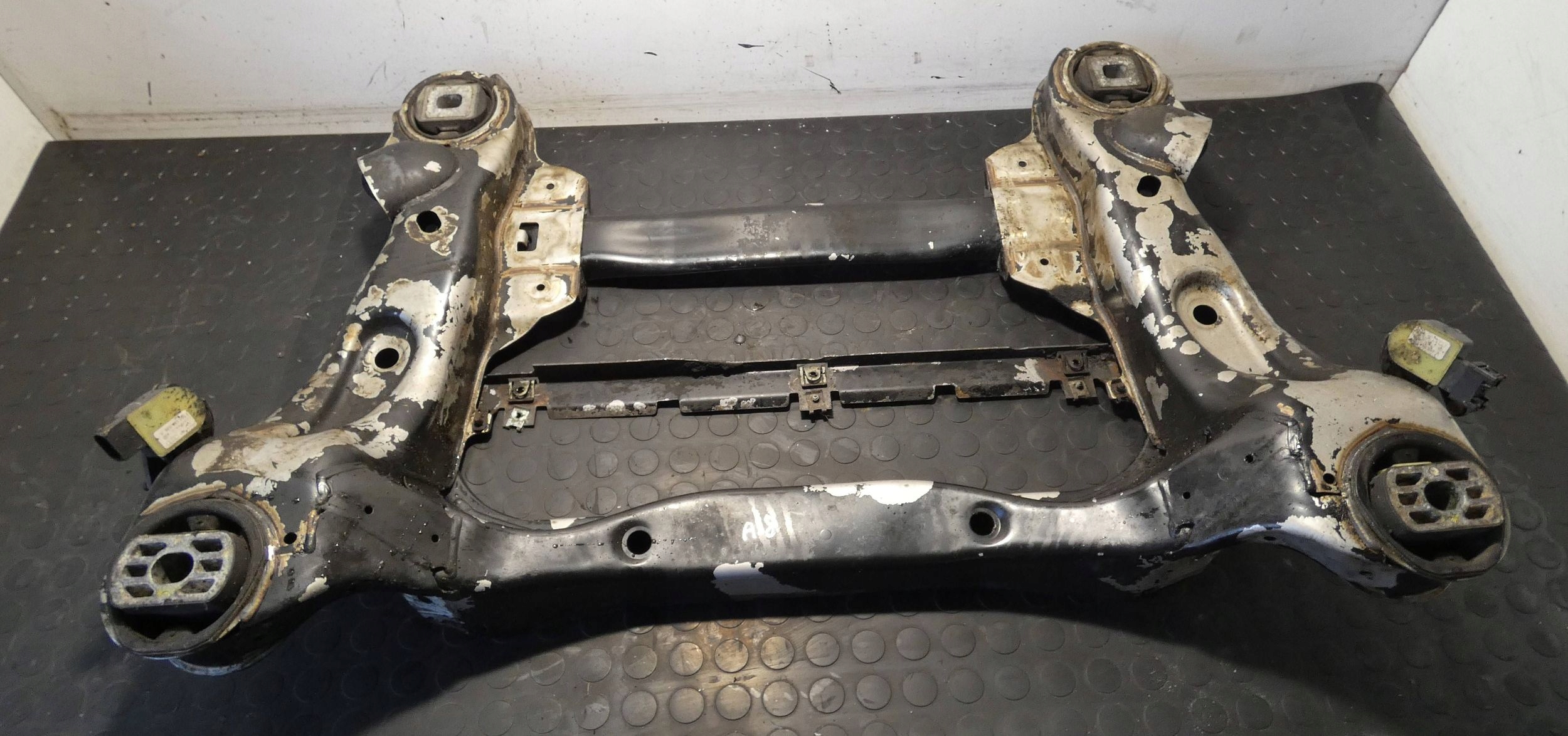 18152413404-6968e1033f8cd BELKA PRZÓD SANKI Audi A8 S8 D3 4E 4.2 V8