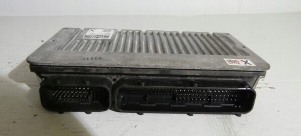 KOMPUTER STEROWNIK SILNIKA TOYOTA YARIS 1.5 HYBRID 89661-0DT20