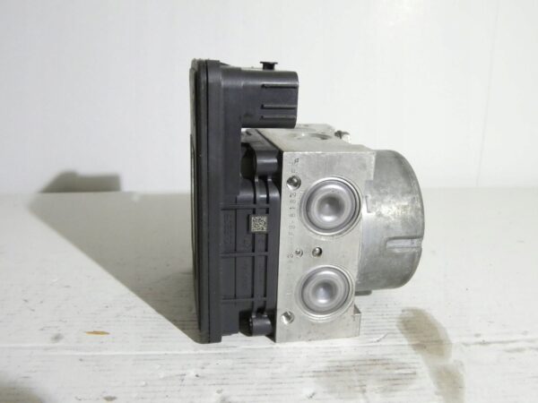 Pompa ABS Volkswagen Golf VII AUDI A3 5Q0907379P 5Q0614517N