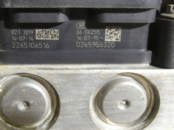 Pompa ABS Renault Twingo III SMART 476600981R 0265956320 A4539000702