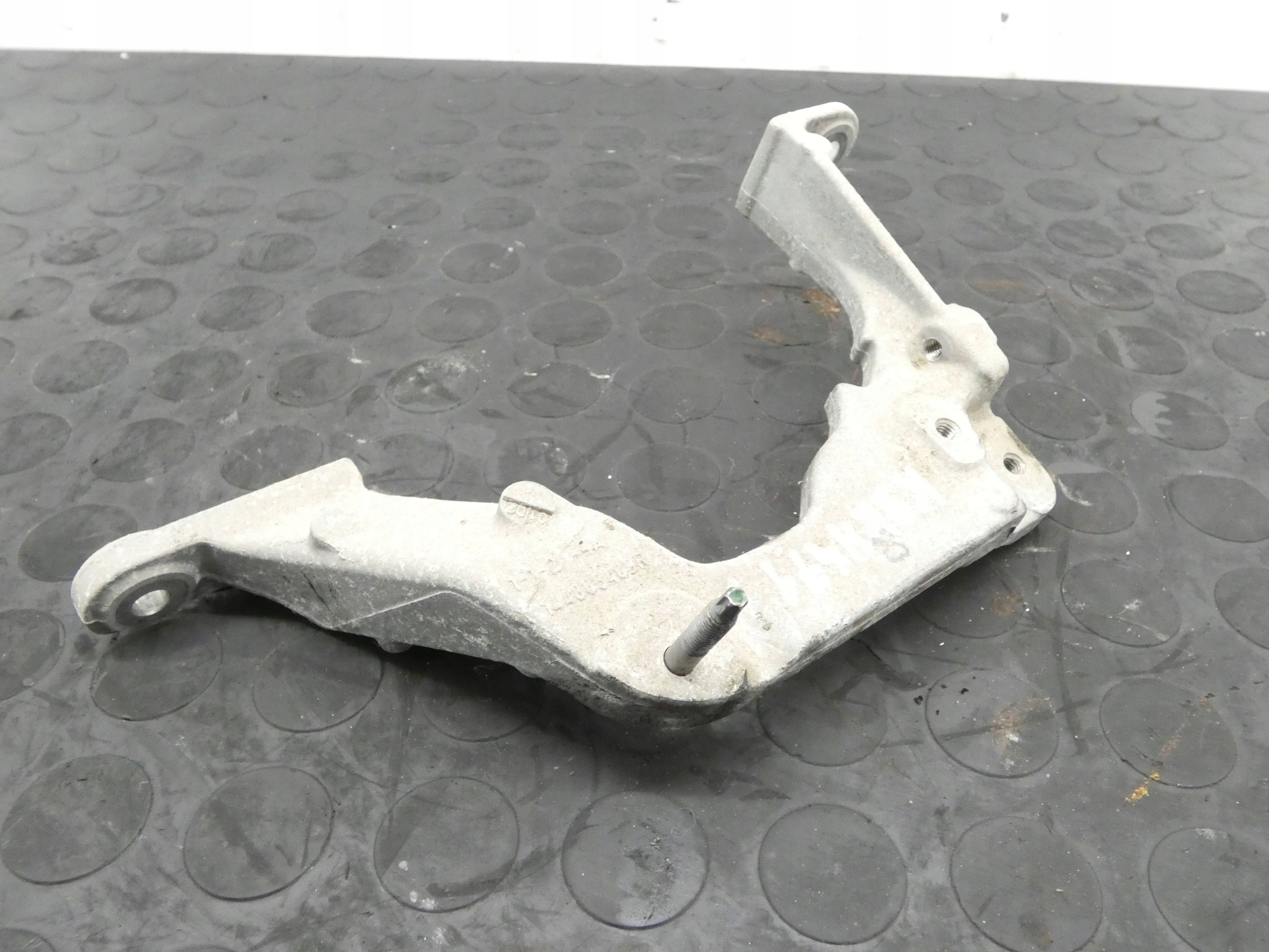 18168747301-6968dc413aa7b Łapa silnika MERCEDES RENAULT 1,5 DCI CDI 144865409R