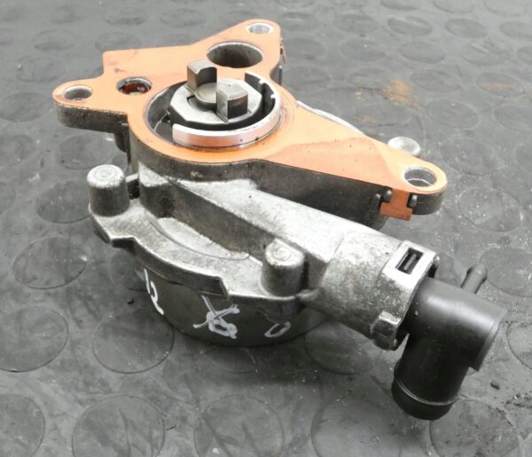 18168987806-6968dc21b215a Pompa VACUM NISSAN QASHQAI X-TRAIL RENAULT TRAFIC 2.0 DCI M9R 146502570R