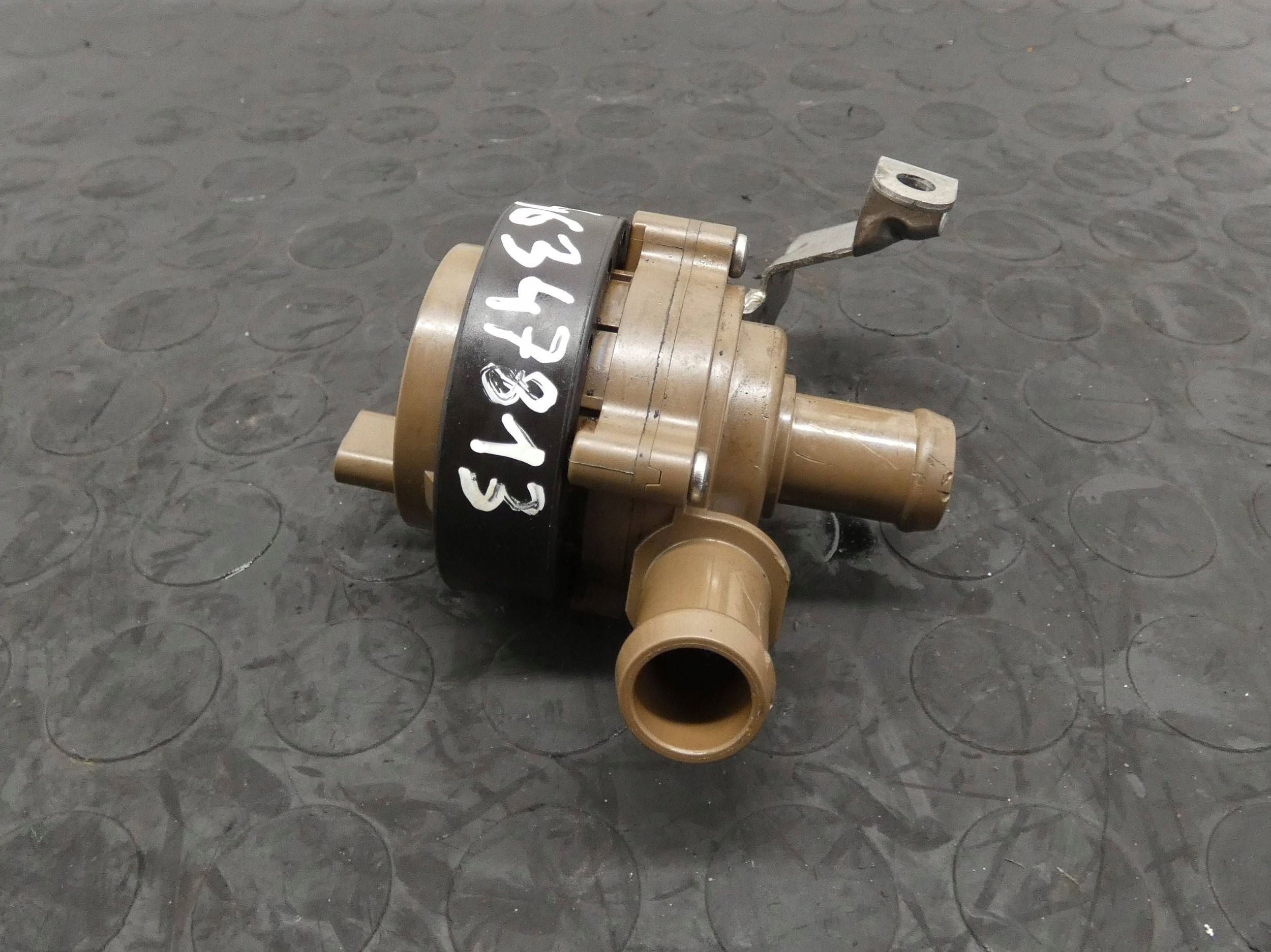 18170926252-6968db2f3fbcb Dodatkowa pompa wody Jeep Compass ALFA TONELE FIAT 500 1.5 00521803040