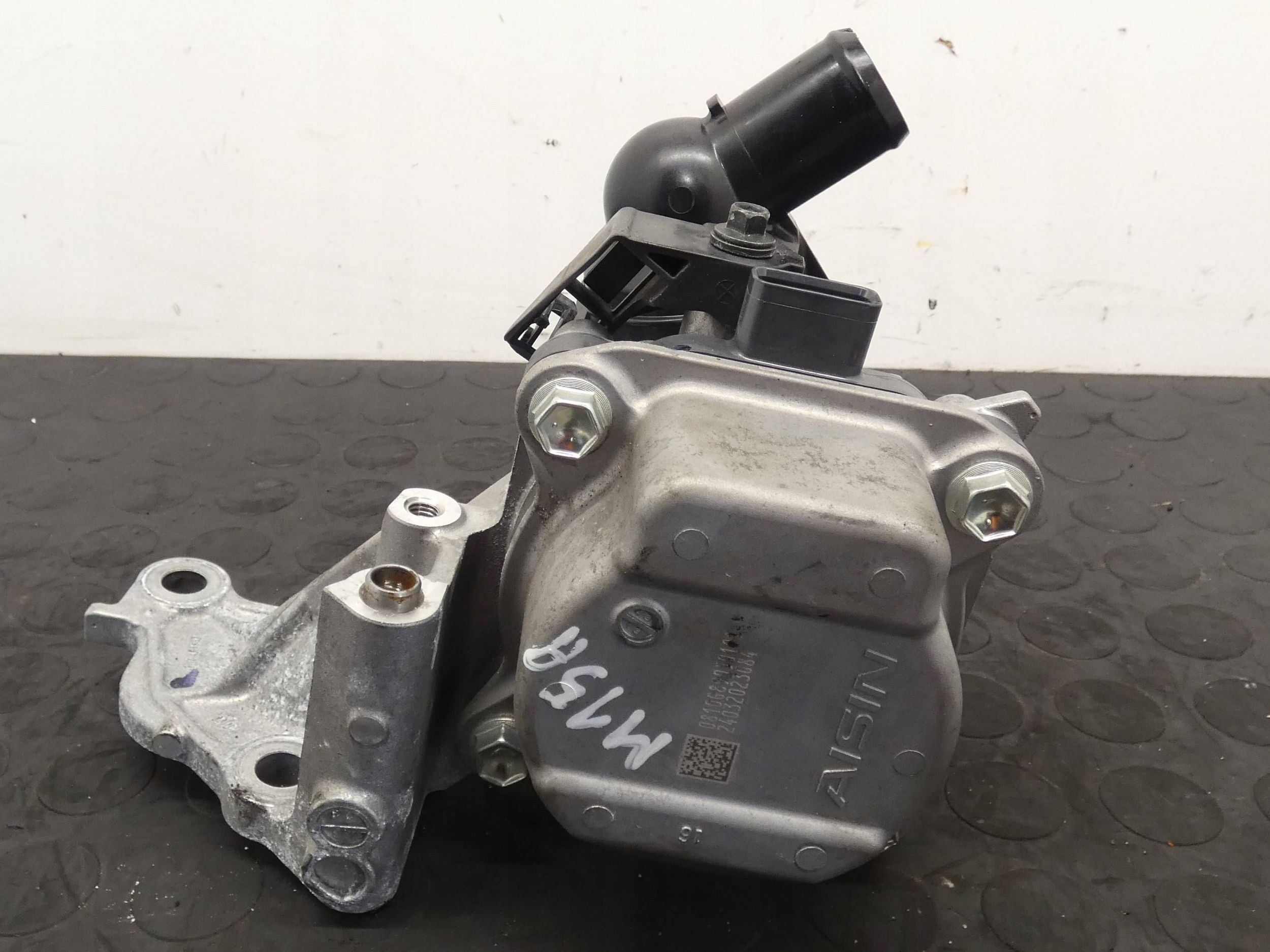 POMPA WODY TOYOTA YARIS IV MAZDA 2 KB 1,5 HYBRID M15A 0810689080101