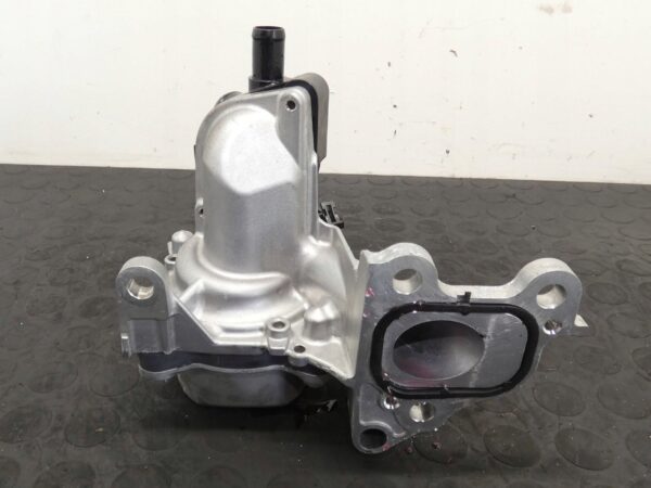 POMPA WODY TOYOTA YARIS IV MAZDA 2 KB 1,5 HYBRID M15A 0810689080101