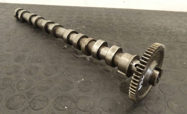 Wałek rozrządu VOLVO S60 S80 V60 2.4 D5 30750759