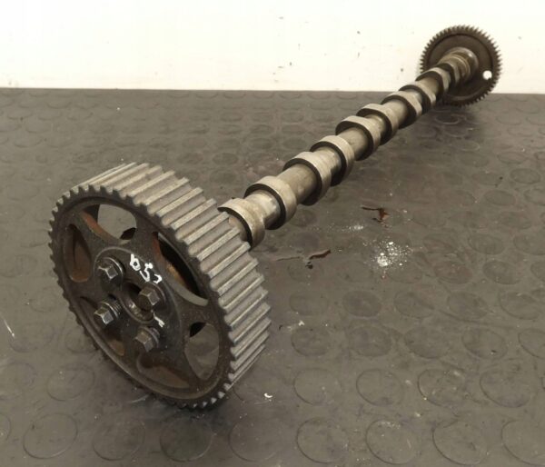 Wałek rozrządu VOLVO S60 S80 V60 2.4 D5 30750758