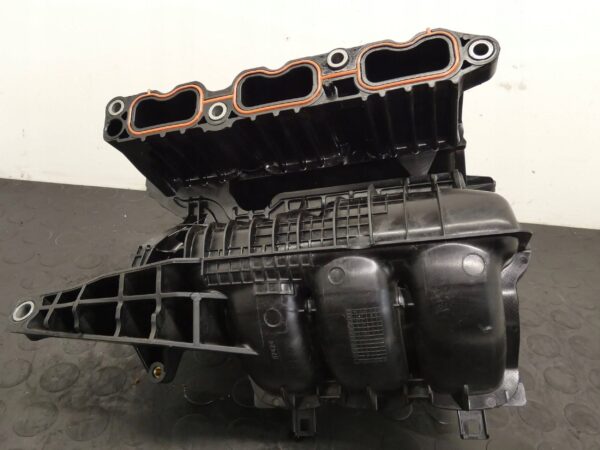 Kolektor ssący TOYOTA YARIS IV MAZDA 2 KB 1,5 HYBRID M15A 17101-F3040