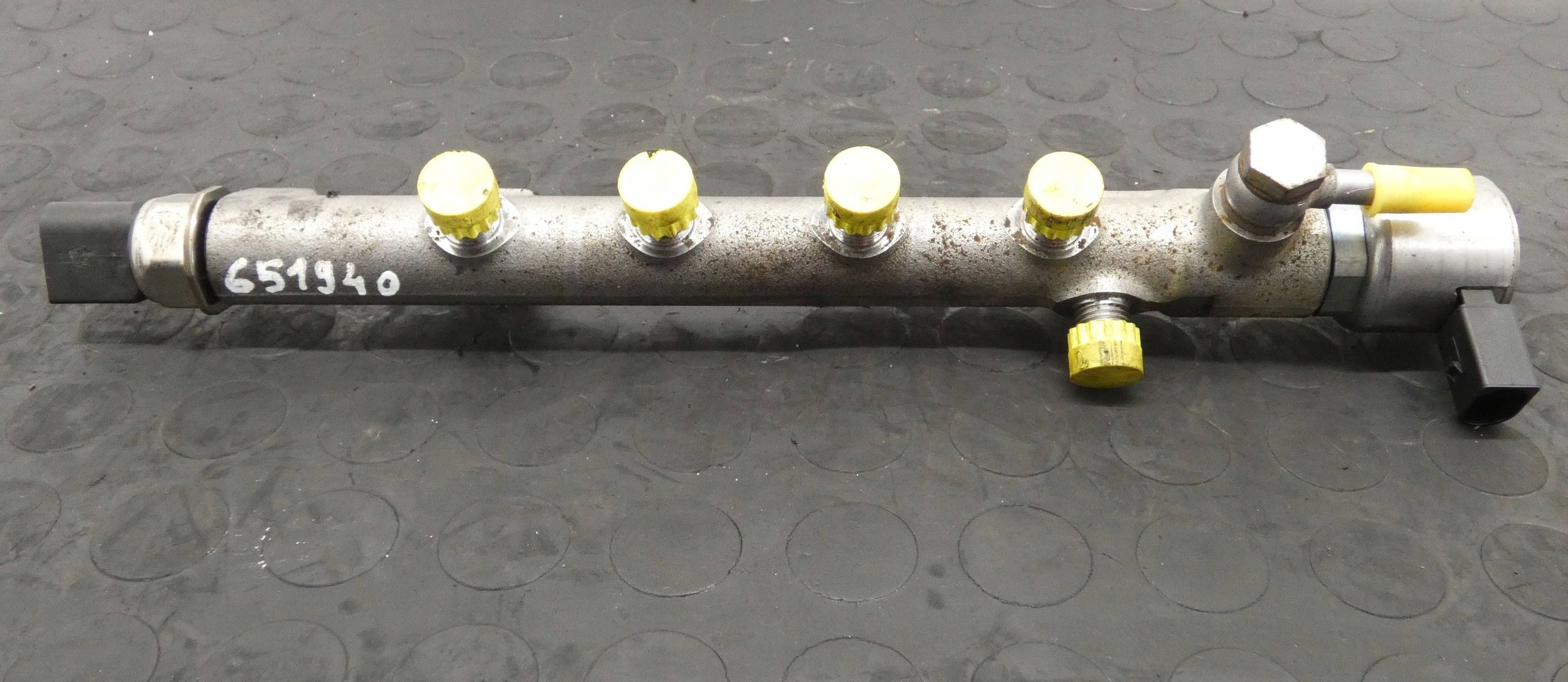 LISTWA WTRYSKOWA MERCEDES SPRINTER 906 VITO 2.2 CDI 651 A6510700495 9307Z52