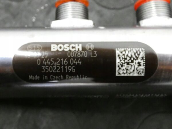 LISTWA WTRYSKOWA JEEP GRAND CHEROKEE WK2 3.0CRD 35022119G 0445216044