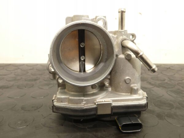 PRZEPUSTNICA TOYOTA YARIS IV MAZDA 2 KB 1,5 HYBRID M15A 22030-F3030