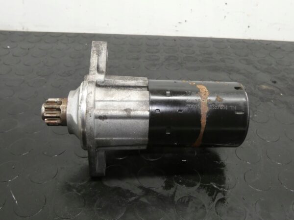 Rozrusznik AUDI A3 TT VW GOLF SCIROCCO SEAT LEON 2.0 TFSI CDL 02E911023J