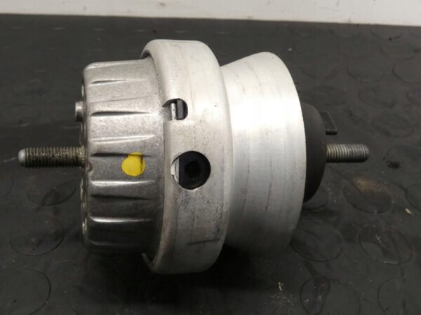 PODUSZKA SILNIKA LEWA AUDI A4 B7 A6 C6 A8 D3 VW PHAETON 3.0 TDI 4F0199379B