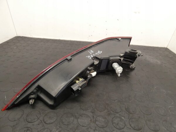 Lampa tylna PRAWA LED Jaguar F-Pace HK8313404AG HK83-13404-A