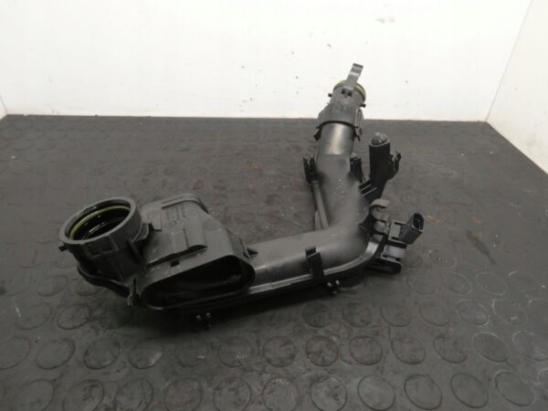 RURA INTERCOOLERA VW POLO SKODA FABIA SEAT IBIZA 1.0 TSI 04C145673B