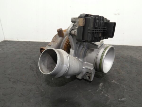 TURBOSPRĘŻARKA Turbo BMW X1 F48 2 F45 F46 X2 F39 MINI 2.0D B47 8513635