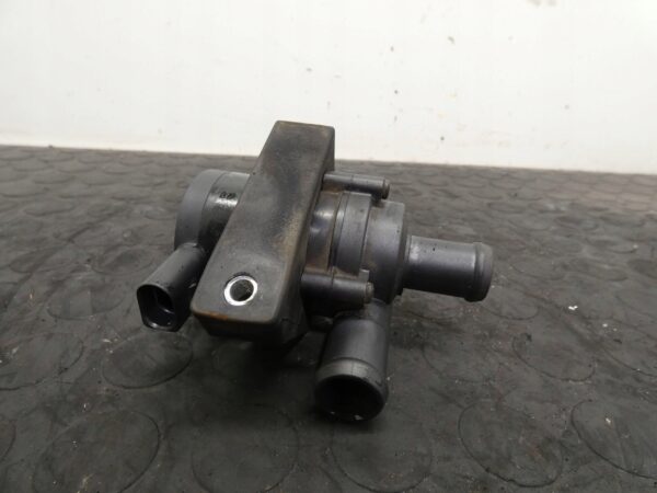 18223069432-6968d00b760cc Dodatkowa pompa wody Audi A3 S3 LEON GOLF 2.0 TFSI 1K0965561G
