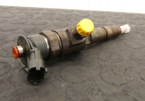 WTRYSKIWACZ PEUGEOT CITROEN DS3 1.6 EHDI 0445110340