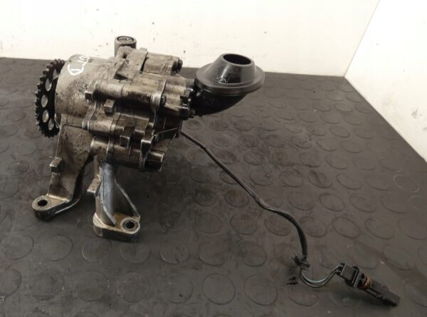 Pompa oleju LANDROVER DISCOVERY SPORT F-PACE 2.0D G4D36L079F