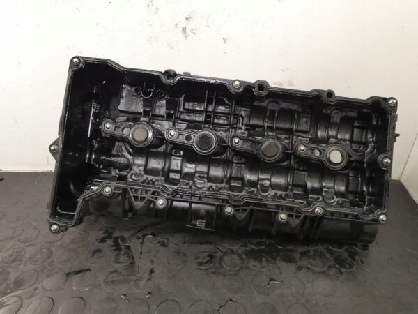 Pokrywa zaworów BMW X1 F48 2 F45 F46 X2 F39 MINI 2.0D B47C20A 8581797