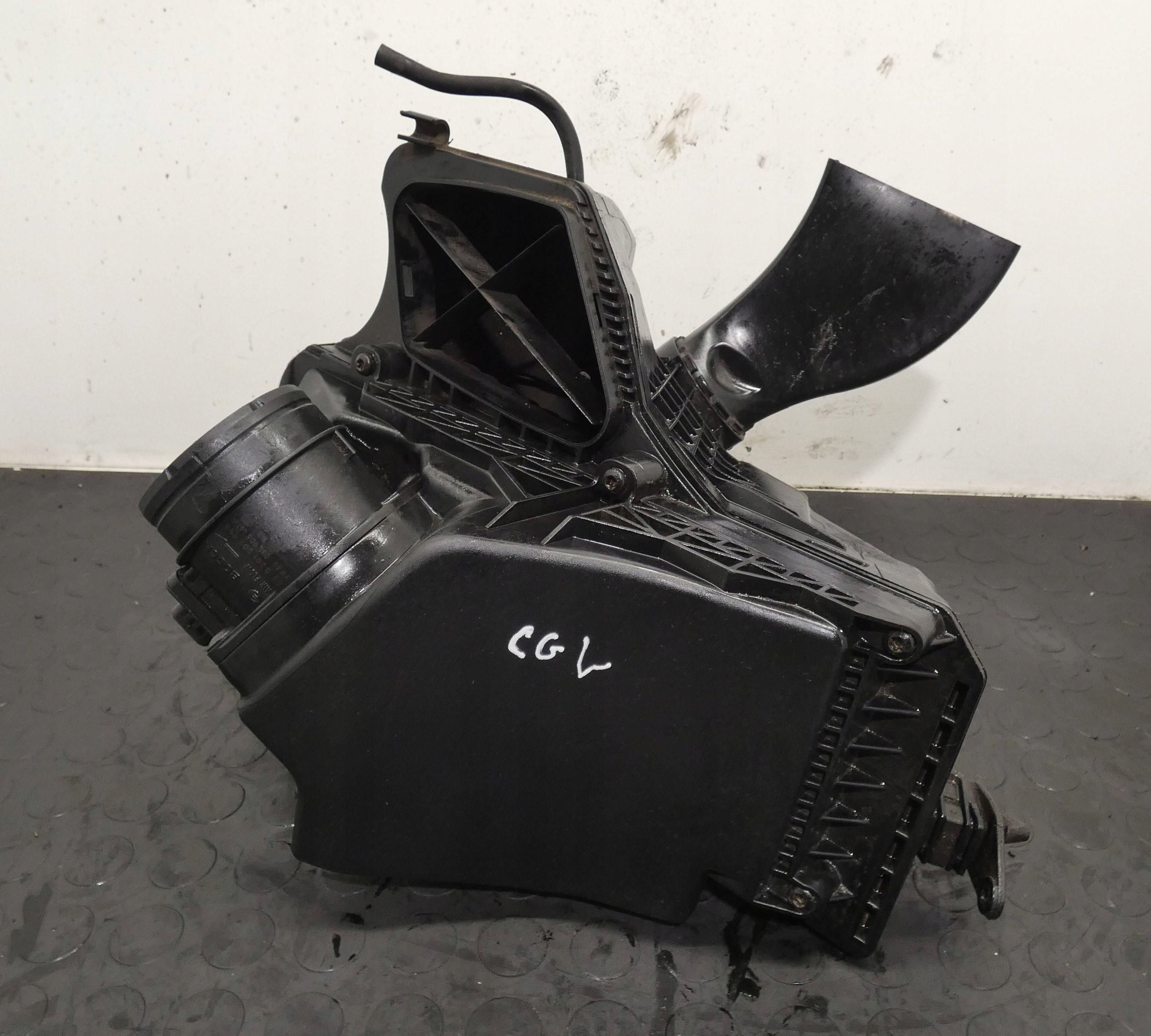 Obudowa filtra powietrza AUDI A4 B8 A5 Q5 2.0 TDI 8K0133837BF 03L906461A