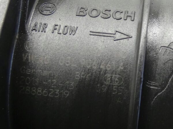 Obudowa filtra powietrza AUDI A4 B8 A5 Q5 2.0 TDI 8K0133837BF 03L906461A