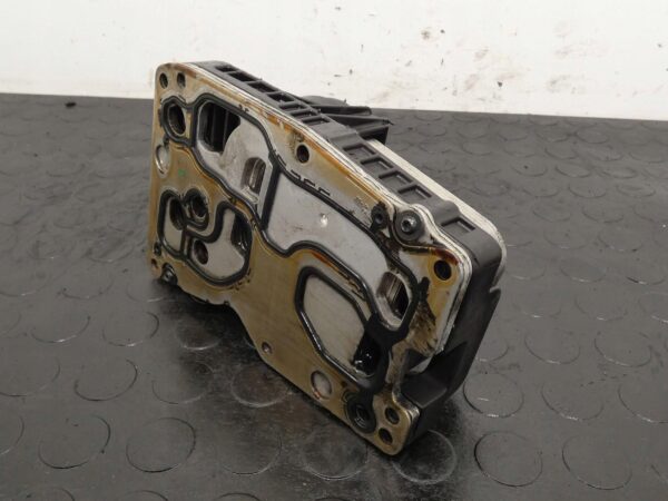 18241217566-696b6c23e8778 Podstawa filtra oleju MINI COOPER R61 R60 2.0D N47C20A 70381908 8507626