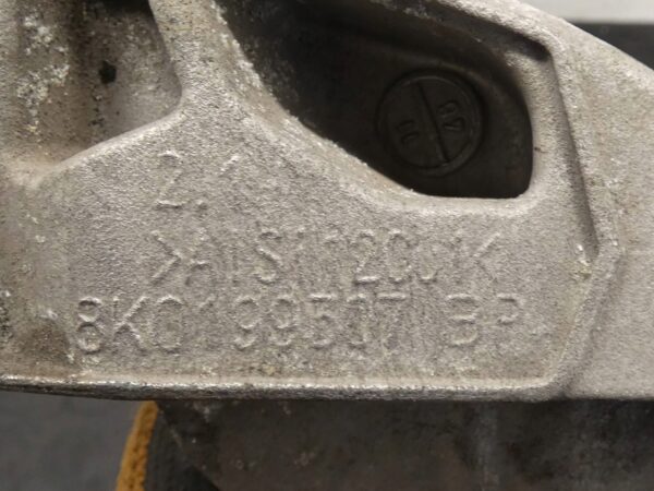 Łapa silnika AUDI A4 B8 A5 Q5 2.0 TDI CGL 8K0199307BP