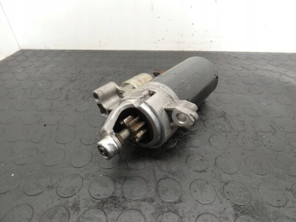 Rozrusznik AUDI A4 B8 A5 Q5 2.0 TDI CGL 03L911021E