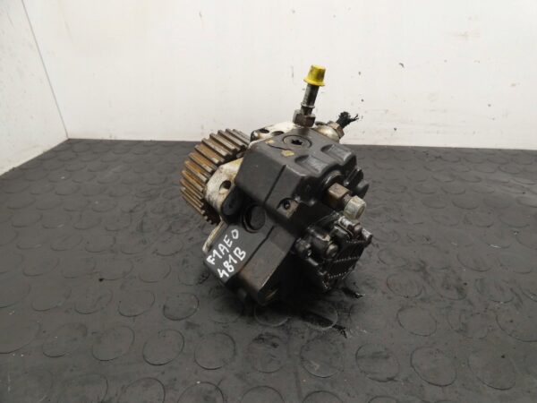 Pompa wtryskowa IVECO DAILY III 2,3 HPI F1AE0481B 0445020008