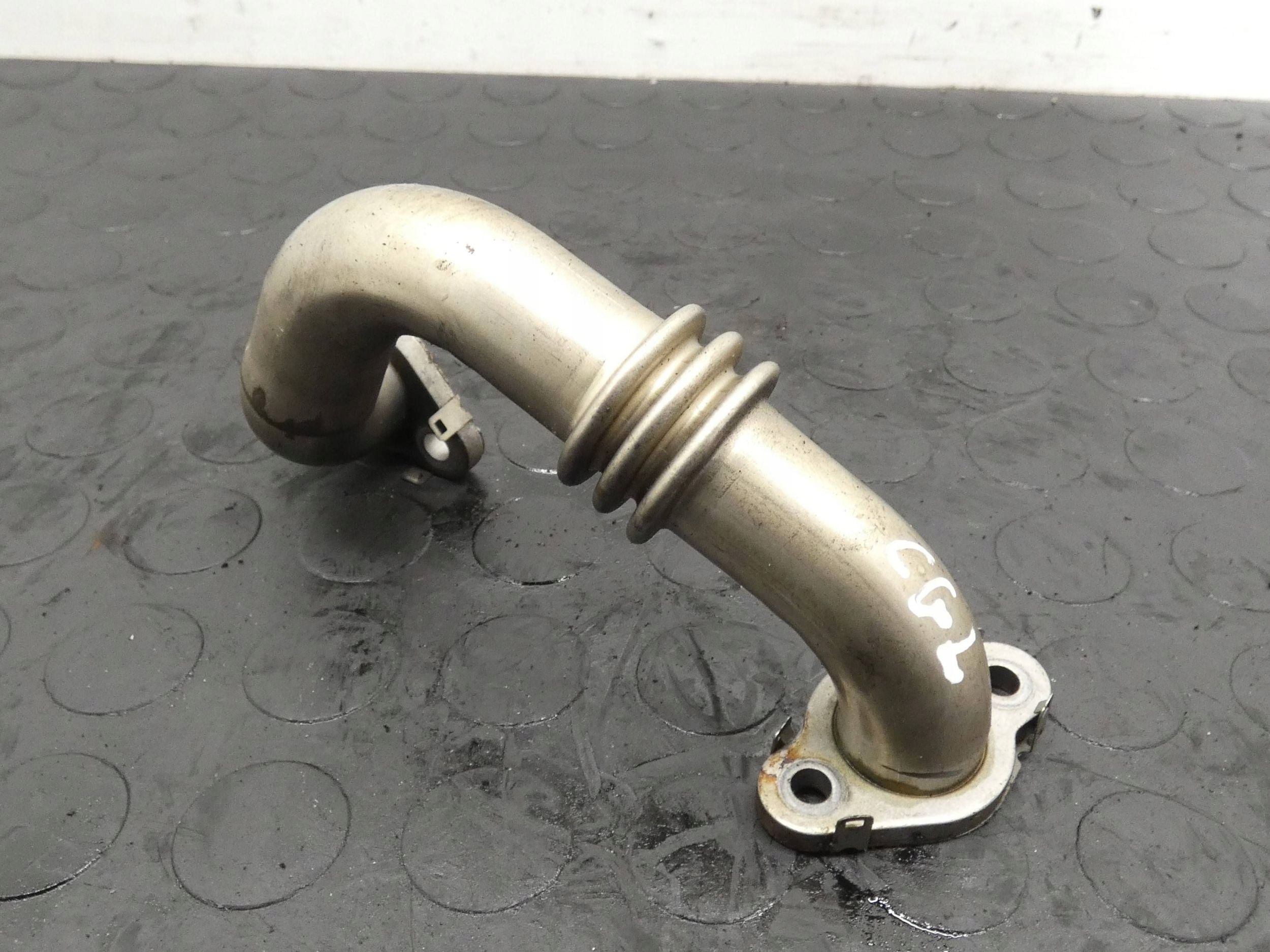 18243148214-696b6b771445a RURKA Przewód EGR AUDI A4 B8 A5 Q5 2.0 TDI CGL 03L131521D