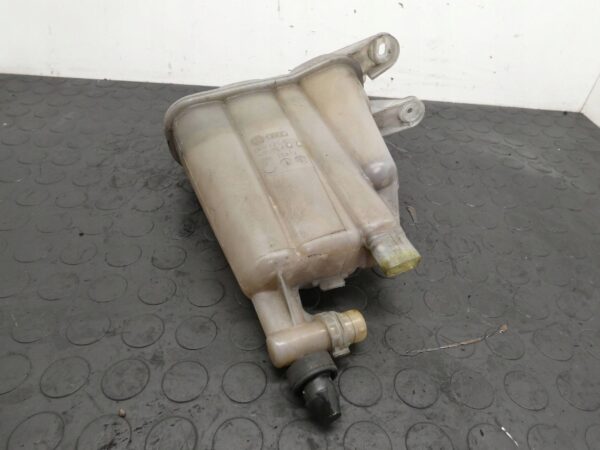Zbiorniczek wyrównawczy AUDI A4 B8 A5 Q5 2.0 TDI CGL 8K0121403H