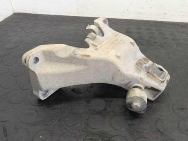 Łapa silnika BMW 3 F30 F31 F34 4 F32 F36 3.0D X-DRIVE N57D30A 4088802