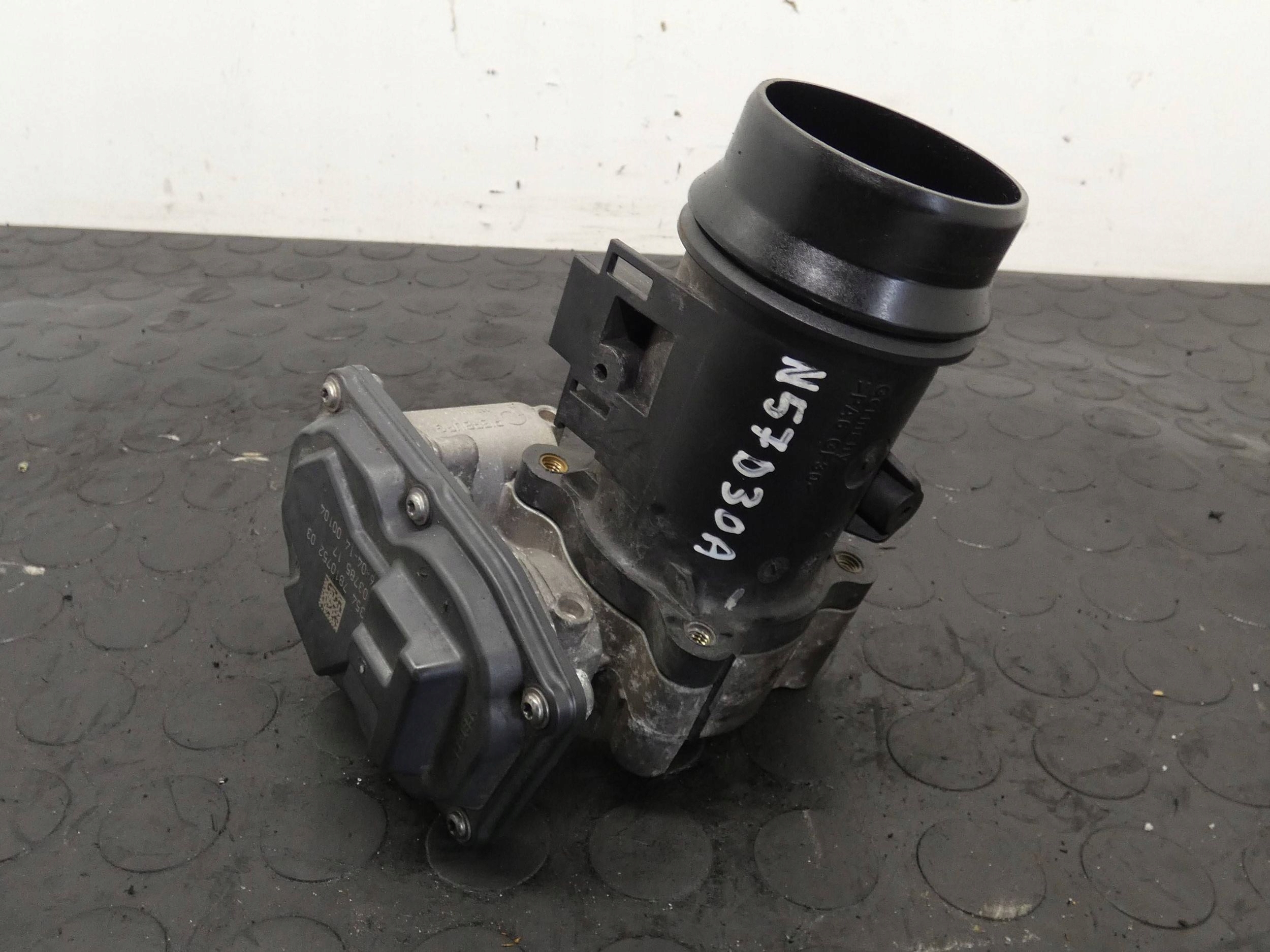 Przepustnica BMW 3 F30 F31 F34 4 F32 F36 X5 F15 X6 F16 3.0D 7810752