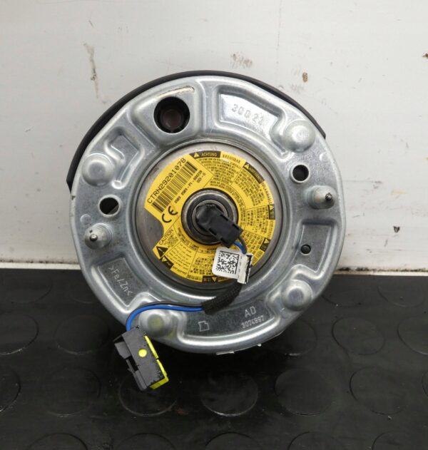 Deska rozdzielcza AIRBAG BMW 3 F30 F35 F31 51458063191 33809279105