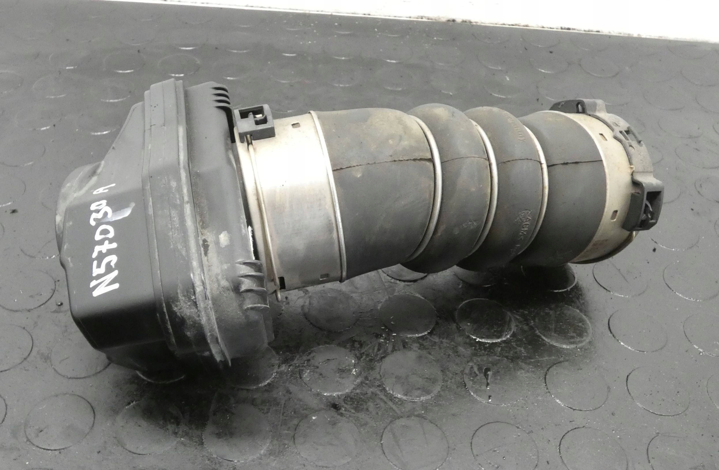 18263103835-697356eb1a09c Rezonator dolotu BMW 3 F30 4 F32 F36 5 F10 X5 F15 X6 F16 3.0D 8513672