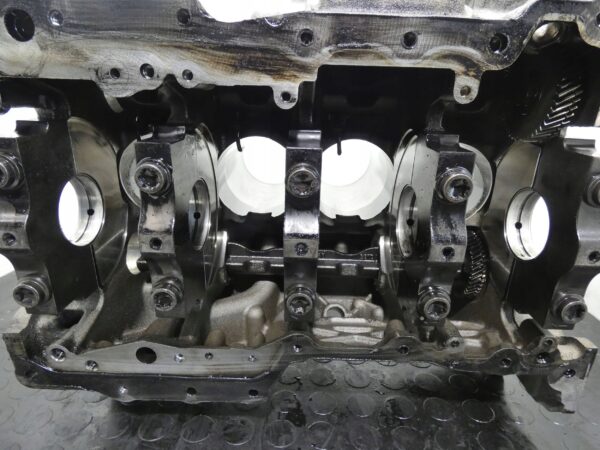 BLOK LANDROVER DISCOVERY SPORT F-PACE 2.0D PBG4D36015EE 204DTD