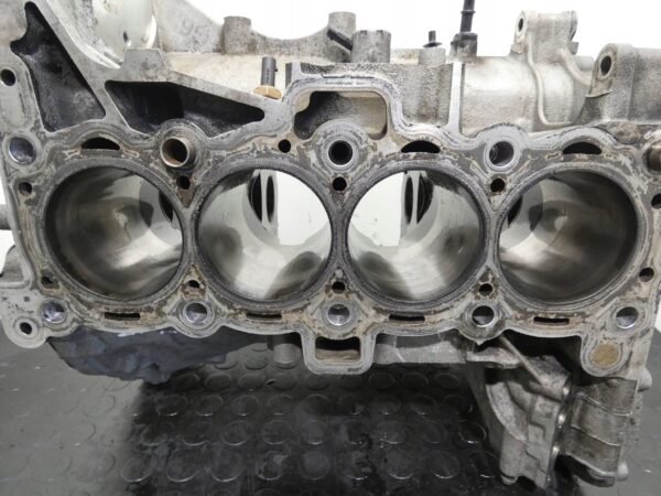 BLOK LANDROVER DISCOVERY SPORT F-PACE 2.0D PBG4D36015EE 204DTD