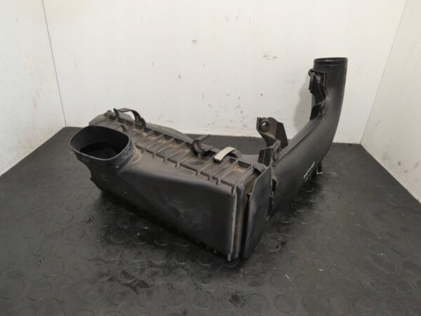 Obudowa filtra powietrza BMW 3 F30 F31 F34 4 F32 F36 3.0D 8507565 70528997