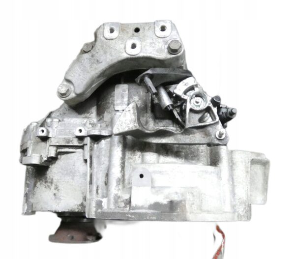 SKRZYNIA BIEGÓW VW CADDY PASSAT GOLF SKODA 2,0 TDI KNR